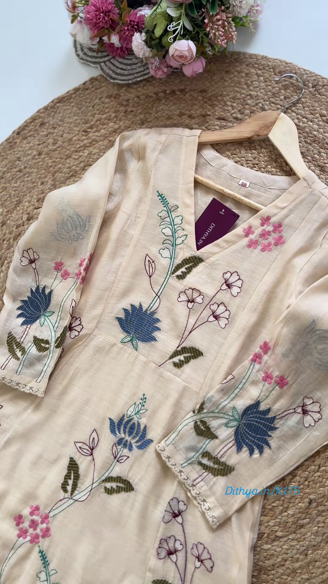 Elegant Off-White Floral Embroidered Suit Set - Image 2