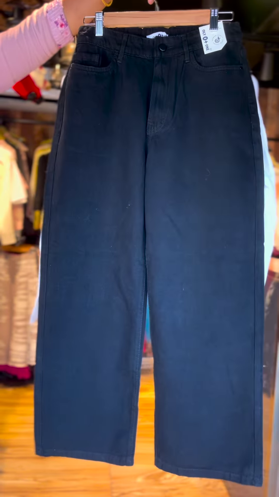 π€π€ Monochrome Street Style Co-Ord Set β Shirt, Tee & Wide-Leg Pants (3-Piece Set) - Image 2