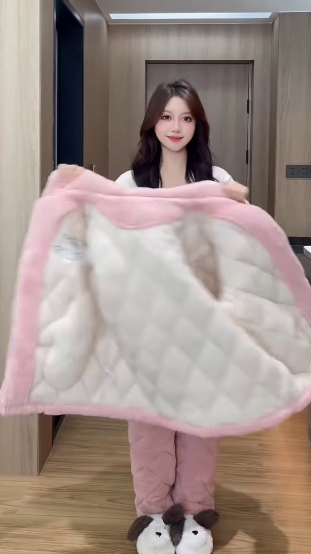 Cozy Character Loungewear Sets 🩷 Teddy & 🐉 Dragon Variants for Ultimate Comfort - Image 4