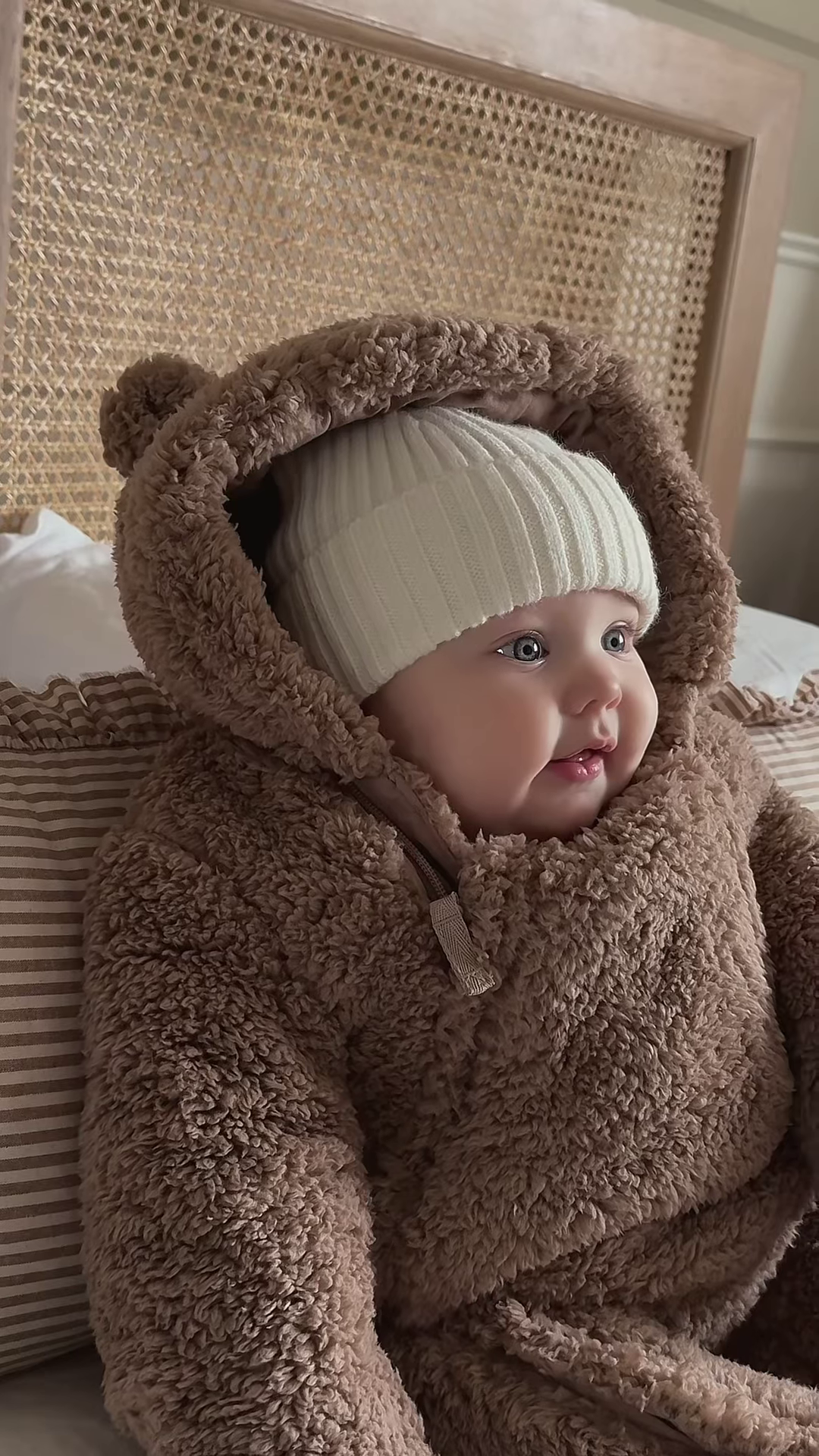 Plush Bear-Hooded Doll Outfit 🧸🛏 With Furry Texture & Ear Detail – Brown Variant - Image 4