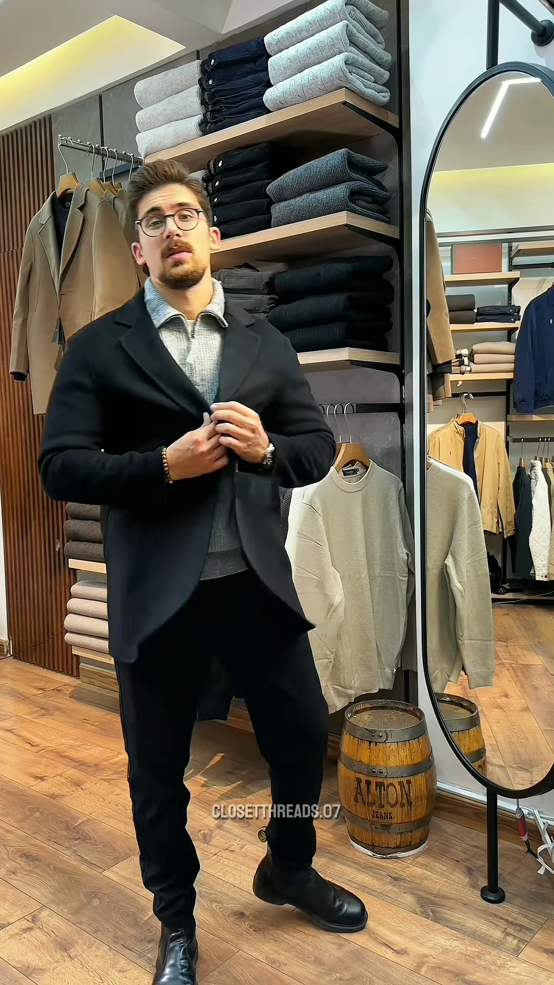 Zip-Up Knit Sweater 🧥🪞 – Soft Grey Layer with Black Pants Styling in Store Visual - Image 5