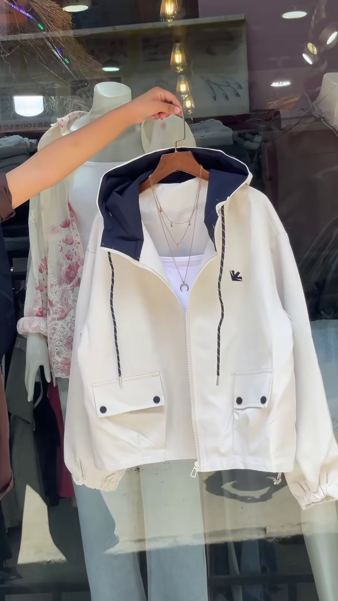 Contrast-Hood Zip-Up Jackets π§₯π¨ β Navy, Red & White Variants with Layered Styling