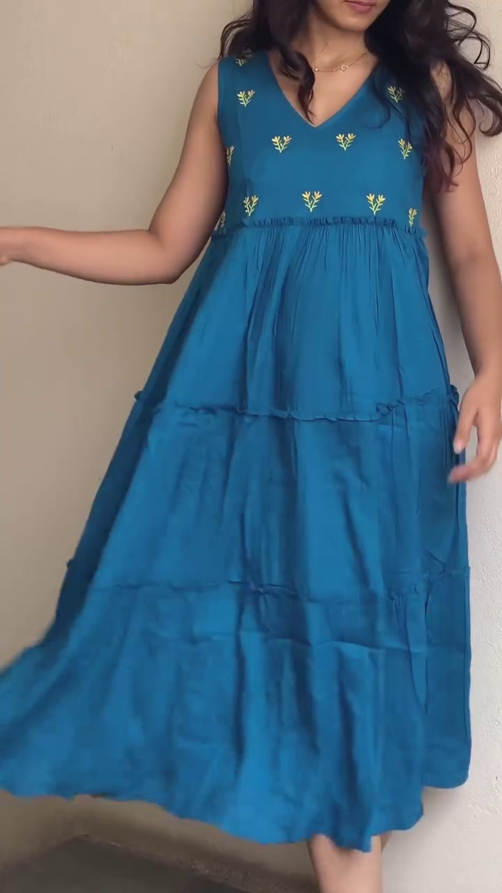 Teal Blue Embroidered Sleeveless Midi Dress - Image 2