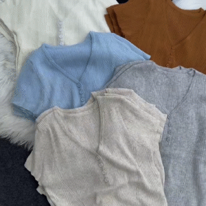 Women’s Ribbed Button-Down Short Sleeve Top