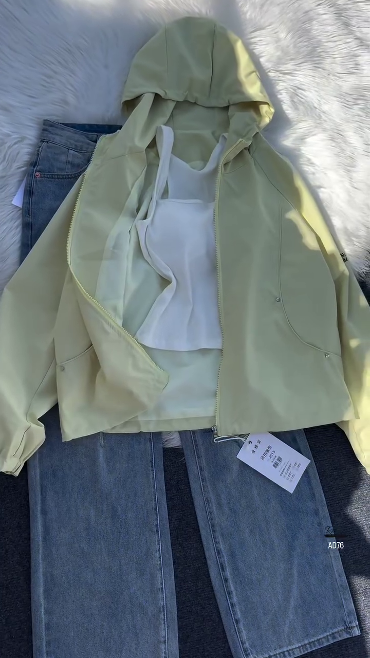 Casual Hooded Jacket & Denim Jeans Outfit Set - Image 2