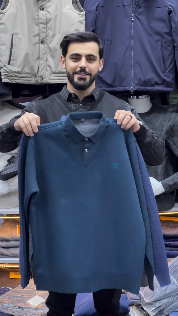 BLUE V-NECK SWEATER WITH EMBROIDERED LOGO