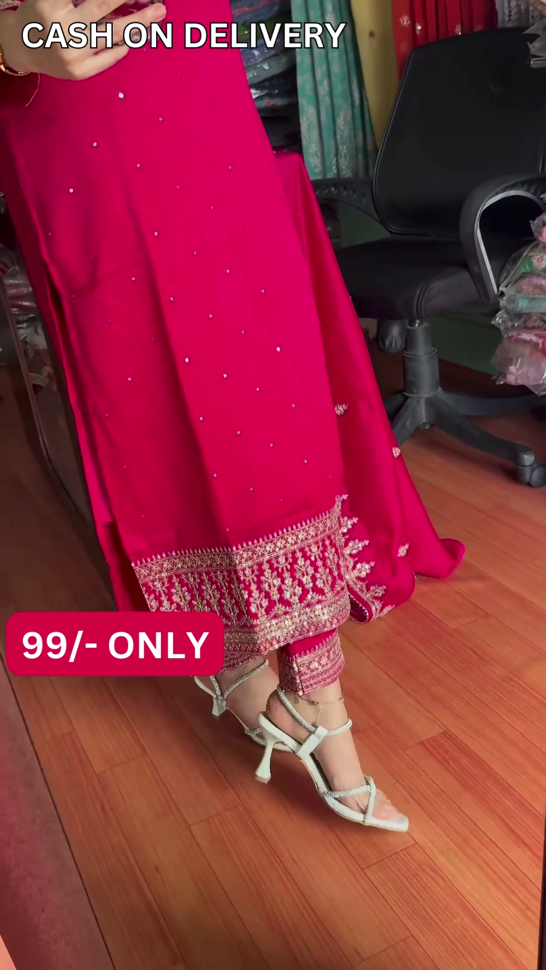 Heritage Emerald kurta set - Image 2