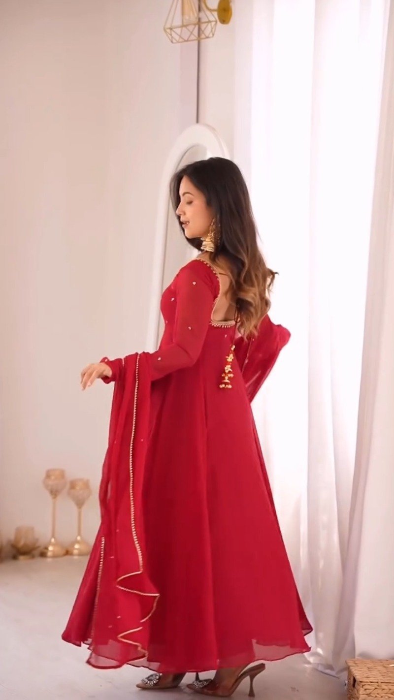Scarlet Radiance Floor-Length Anarkali Set with Embellished Neckline - Image 2