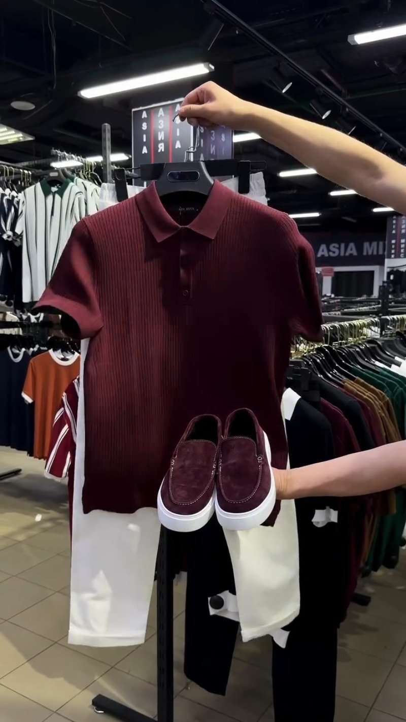 Modern Minimalist Zip-Front Polo & Trouser Set – Available in Deep Crimson & Forest Green - Image 4
