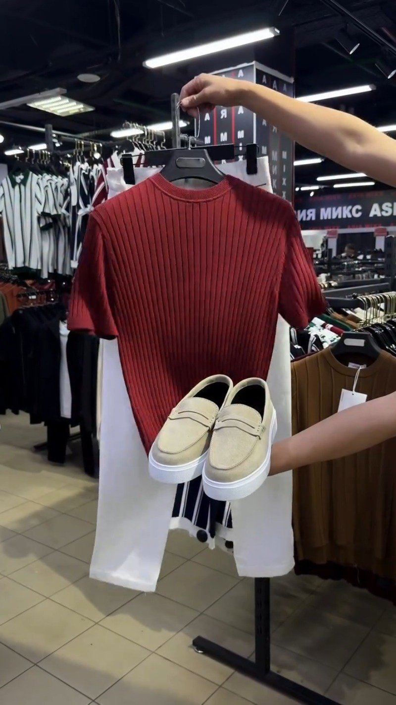 Minimalist Ribbed Knit Ensemble – Available in Burgundy, White, & Navy