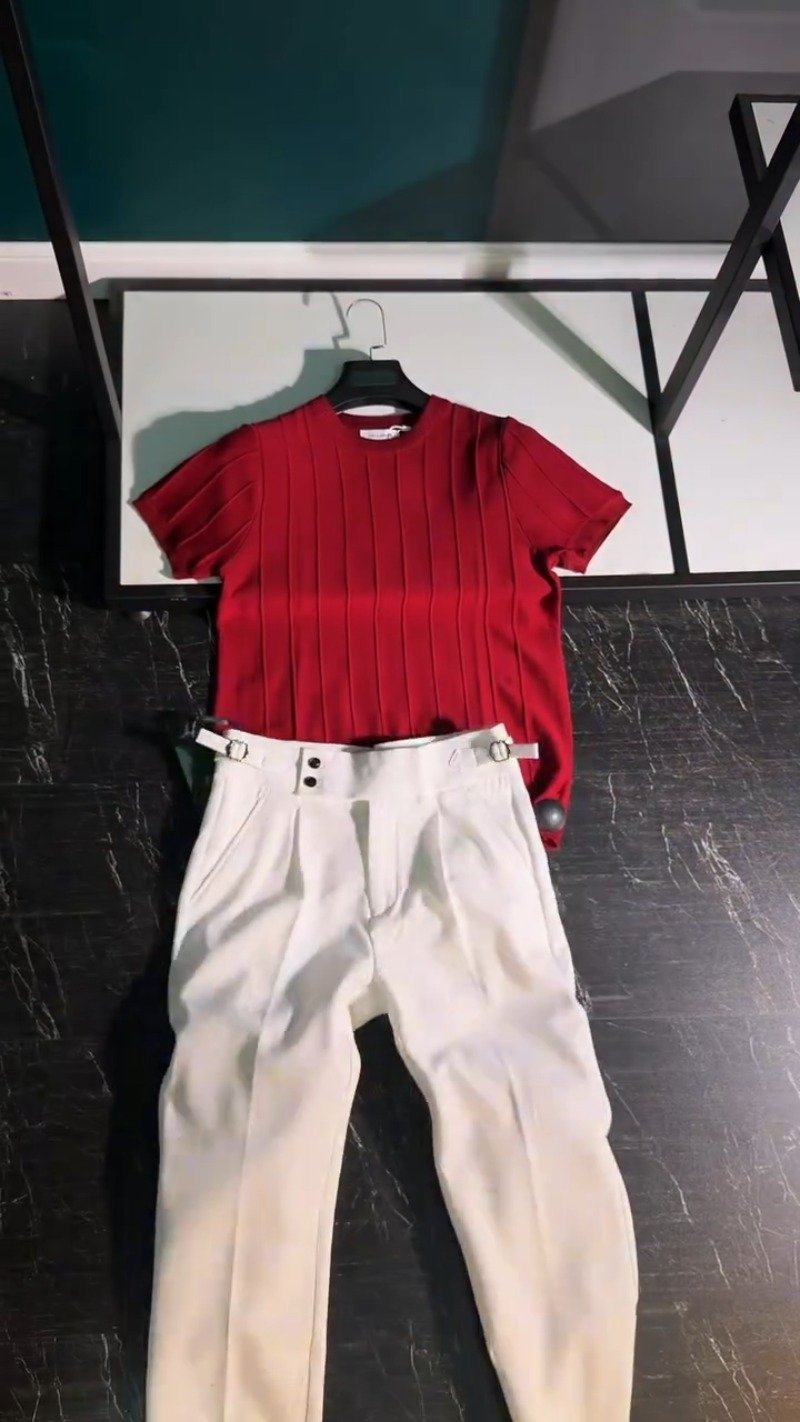 Modern Minimalist Ribbed Knit Ensemble – Available in Maroon & White