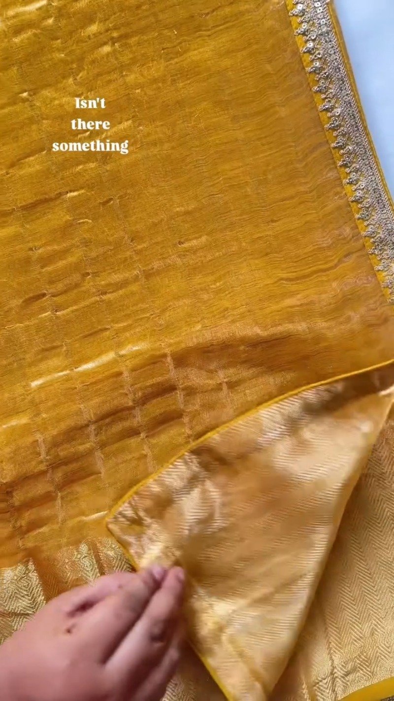 Sun-Kissed Gota Patti Organza Saree – A Masterpiece of Traditional Grace - Image 2