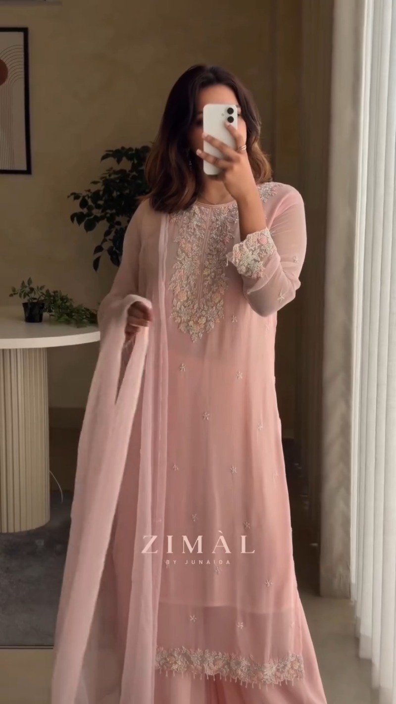 Blush Pink Embroidered Chiffon Kurta Set with Dupatta