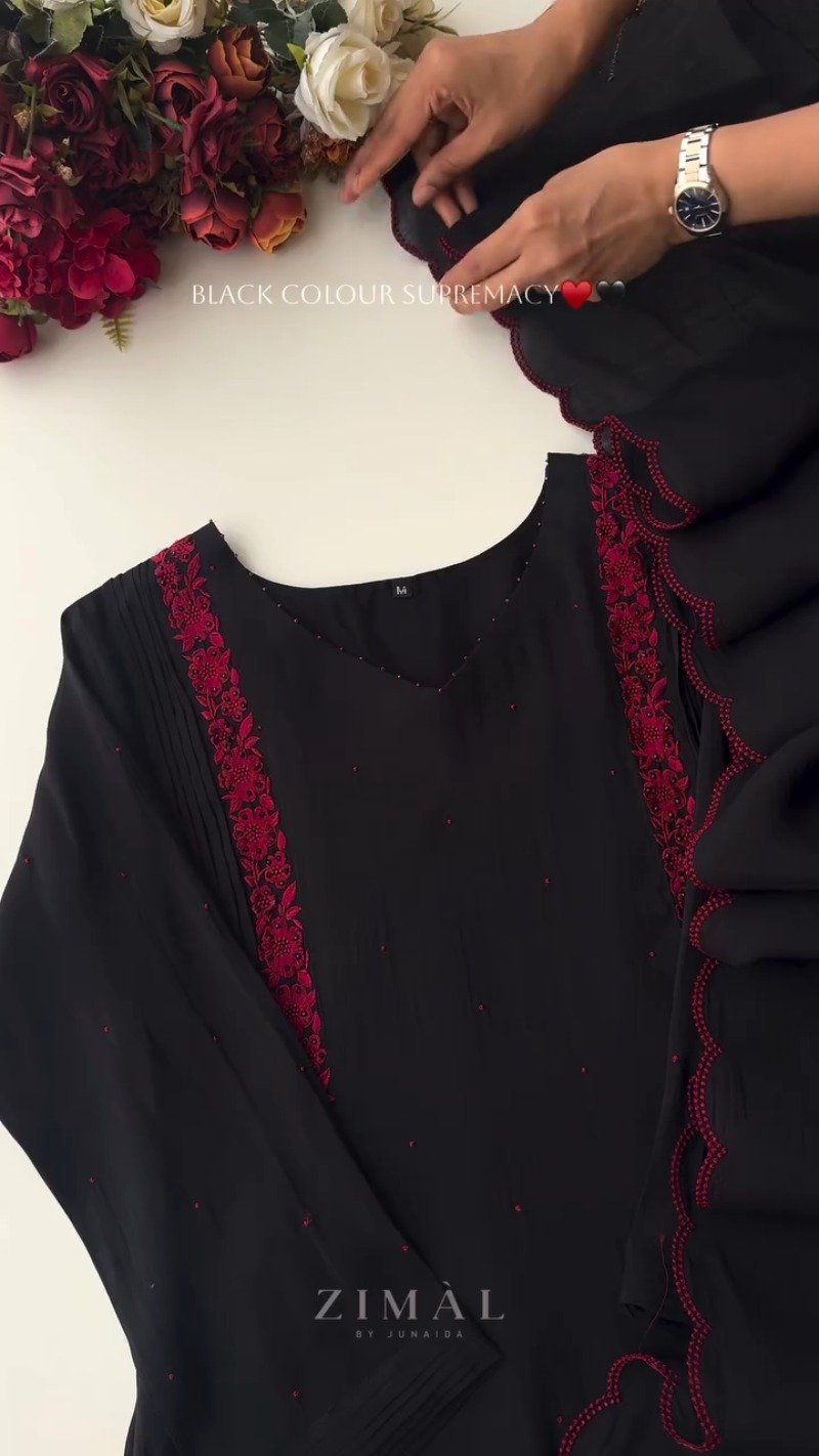 Midnight Noir Embroidered Kurta Set with Scalloped Dupatta - Image 5
