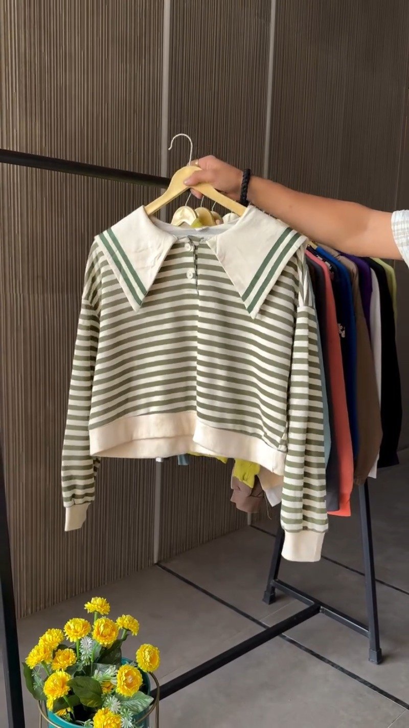 Contemporary Chic Cropped Pullovers & Hoodies Collection – Available in Pink, Olive Green, Beige, Navy Blue, Grey, & Tan - Image 2