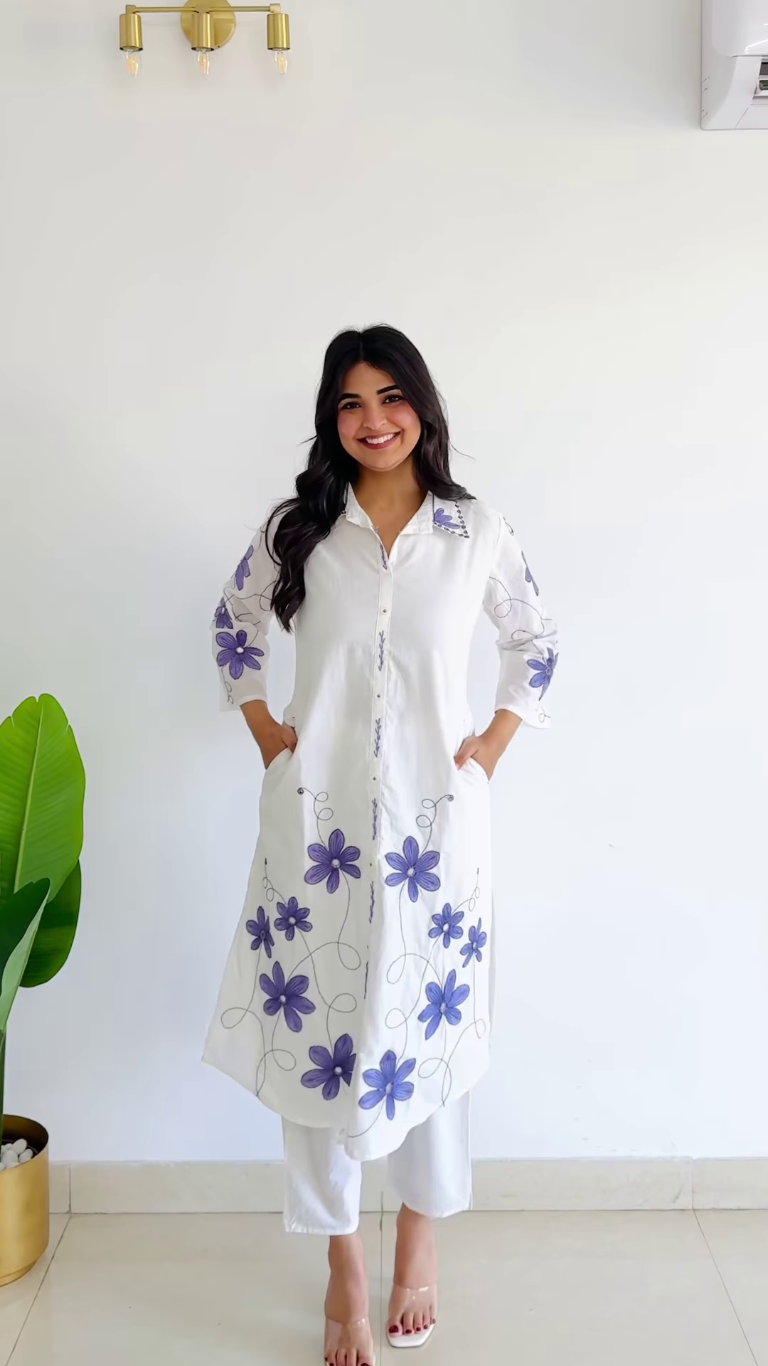 Meadow Serenade: Pleated Floral Cotton A-Line Suit Set - Image 2