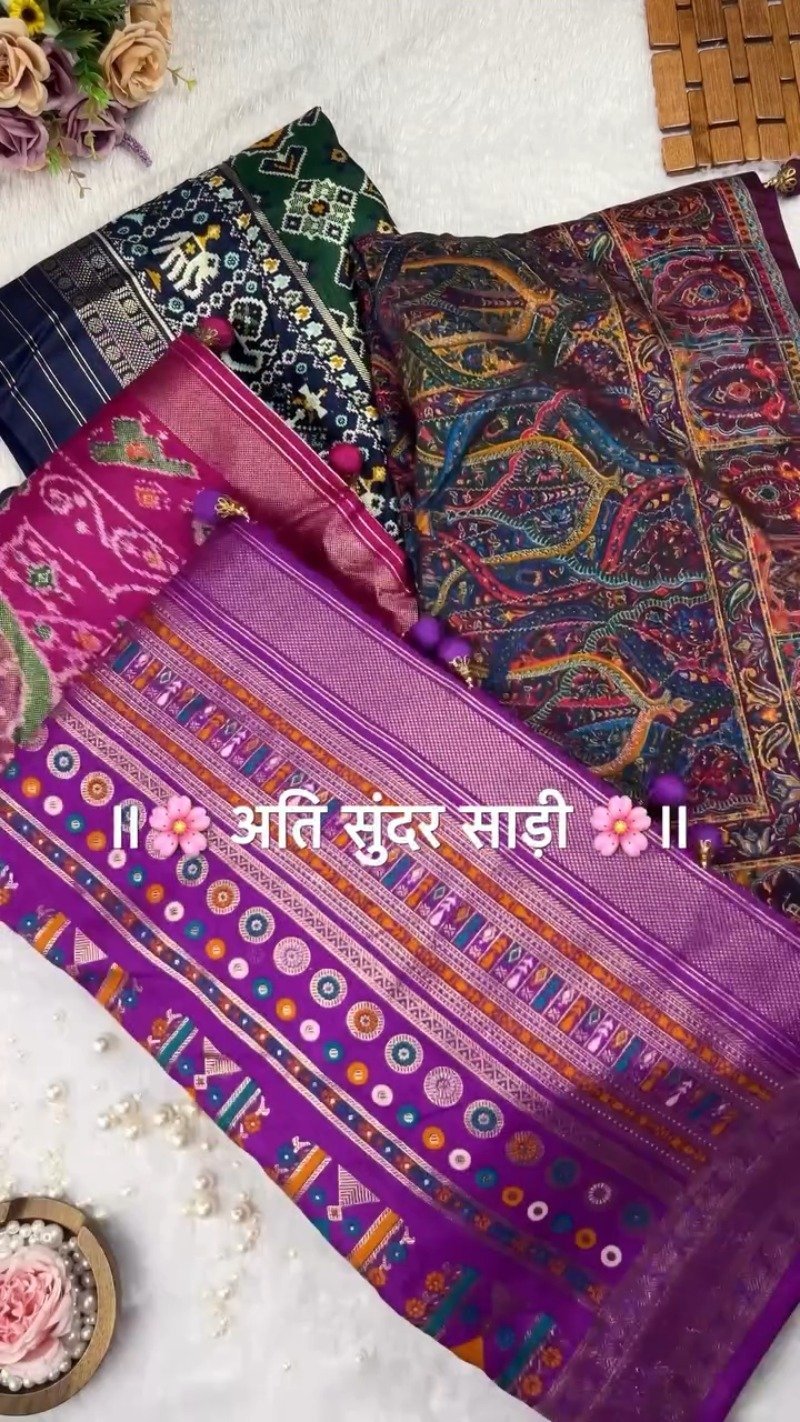 Regal Patola-Style Woven Silk Saree with Traditional Tassels – Available in Mint Green, Deep Grey, Soft Pink & Forest Green