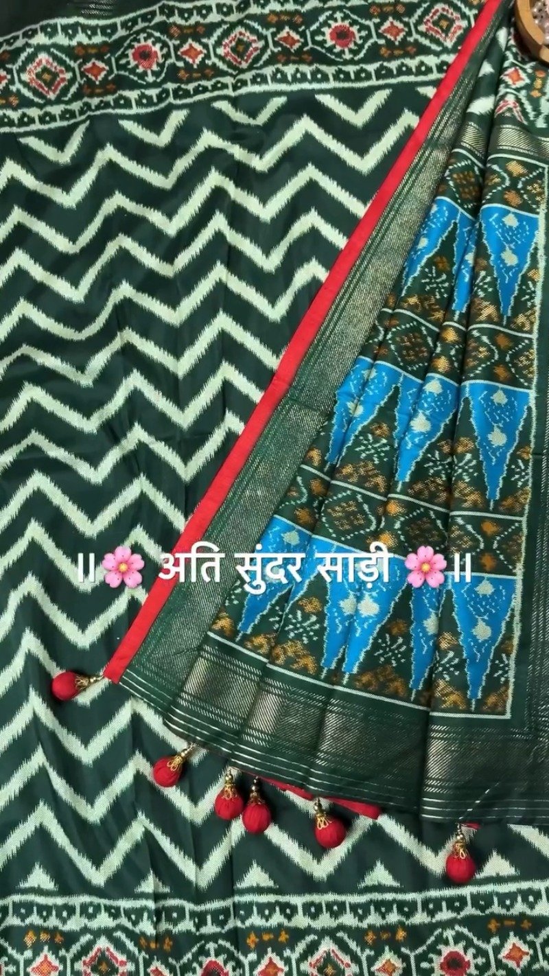 Regal Patola-Style Woven Silk Saree with Traditional Tassels – Available in Mint Green, Deep Grey, Soft Pink & Forest Green - Image 5