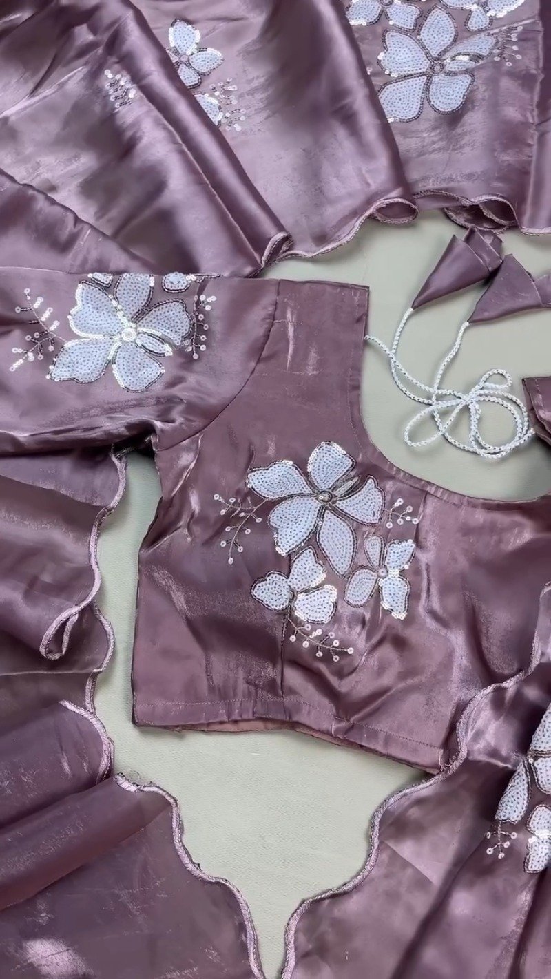 Mauve Lustre Sequin-Embroidered Saree Set – Shimmering Elegance