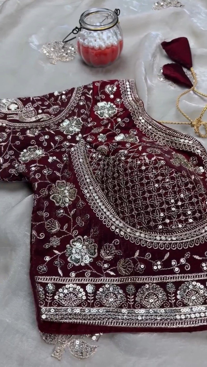 Royal Maroon Velvet & Ivory Organza Festive Saree Set - Image 5