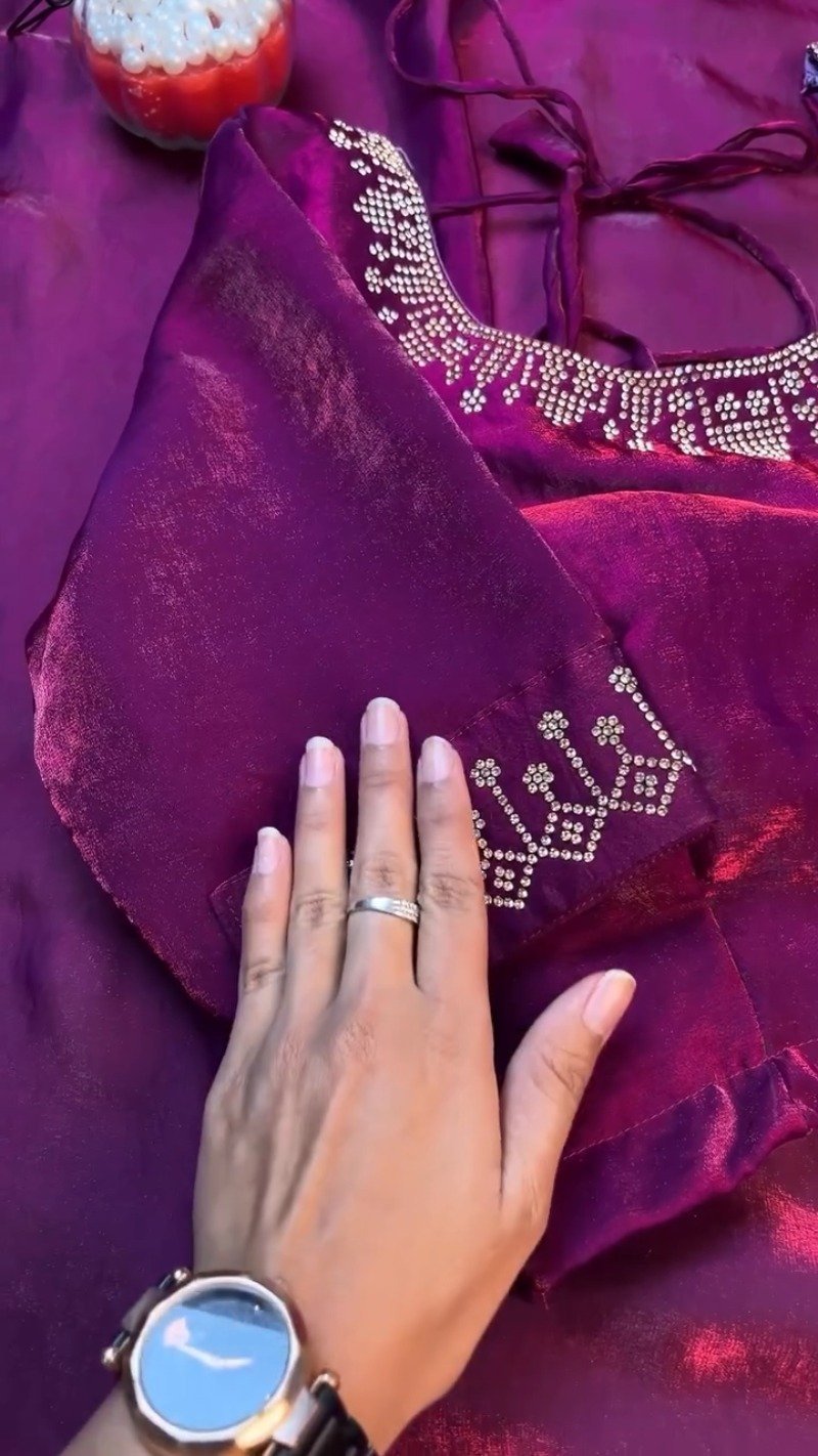 Enchanting Plum Shimmer Stone-Embellished Saree Set - Image 5