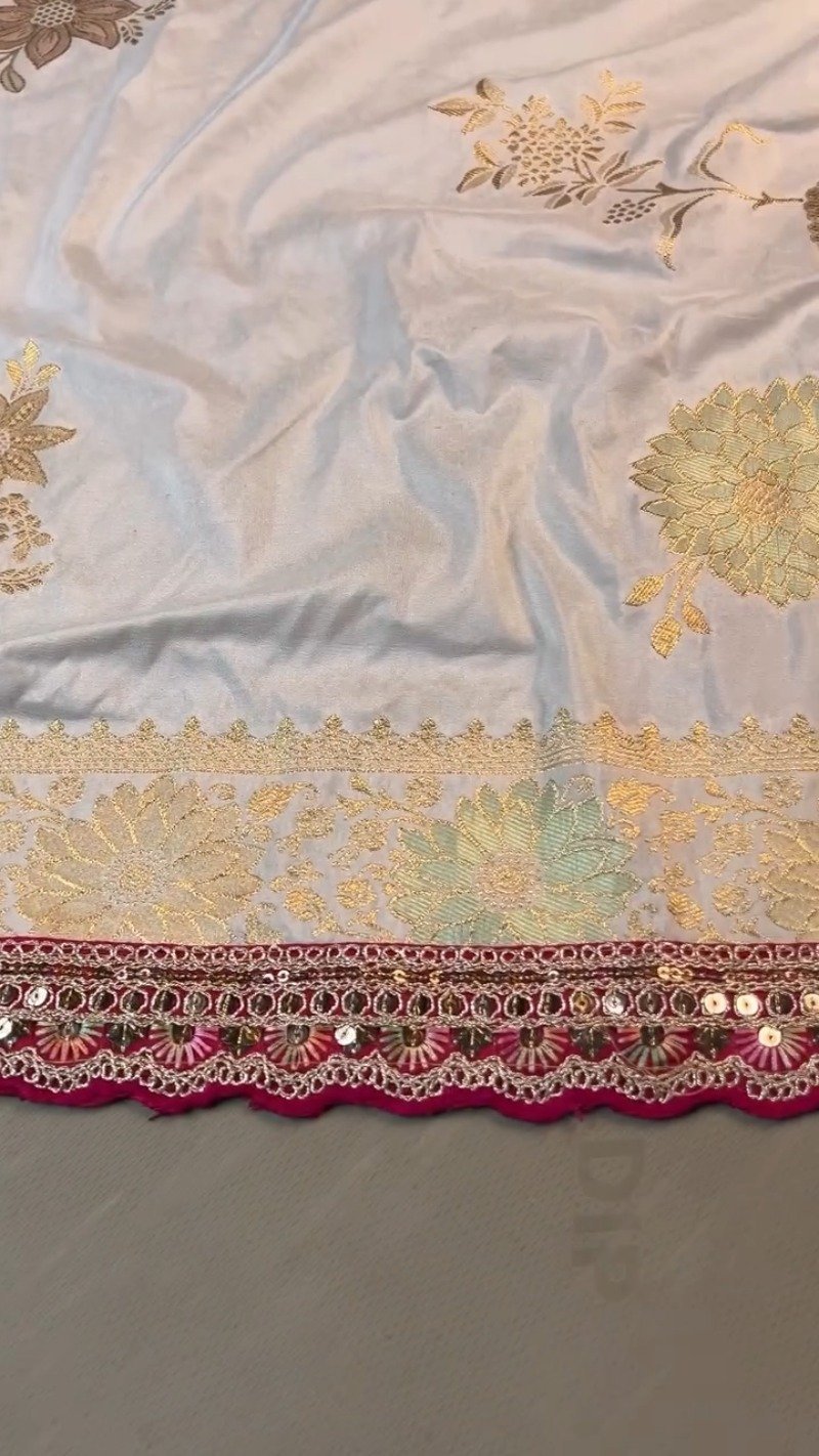 Regal White and Fuchsia Silk Brocade Saree with Hand-Embroidered Blouse - Image 6