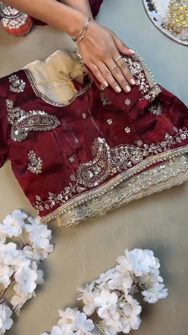 Opulent Paisley Embellished Saree Set – Available in Wine & Champagne - Image 2