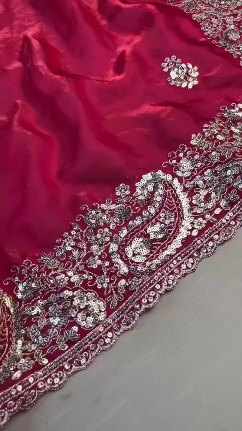 Royal Purple & Berry Pink Artisan Embroidered Saree Ensemble – Available in Purple & Pink - Image 2