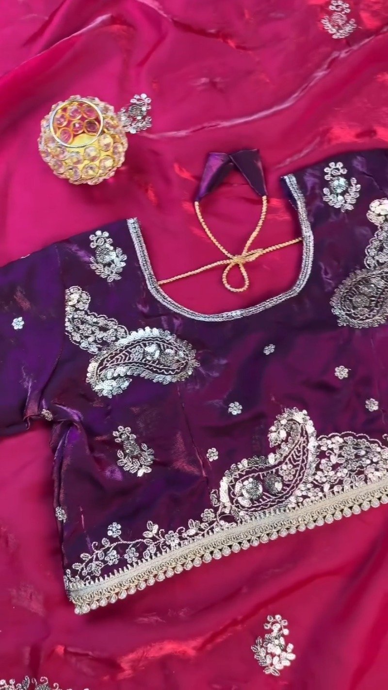 Royal Purple & Berry Pink Artisan Embroidered Saree Ensemble – Available in Purple & Pink - Image 5