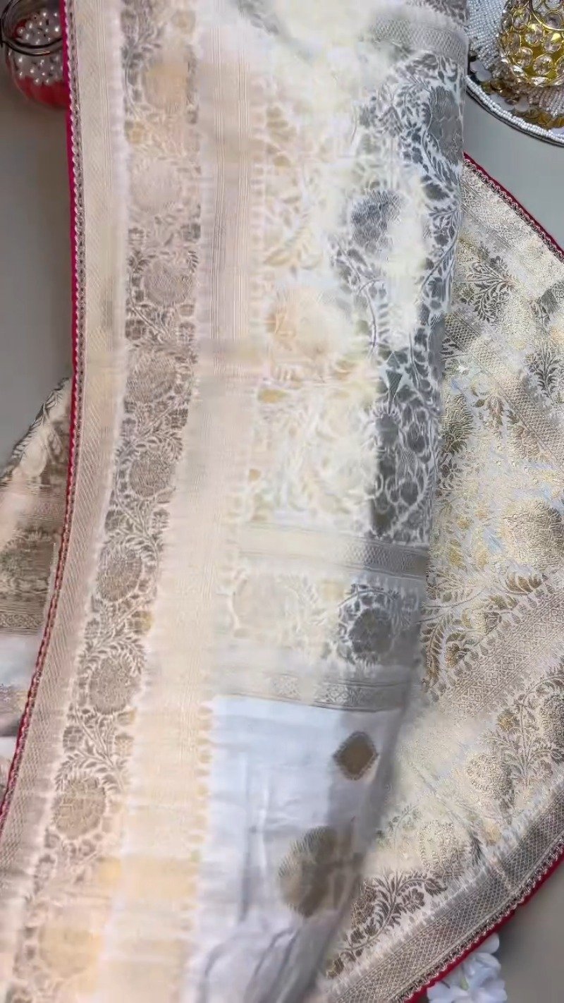 Opulent Ivory & Crimson Handloom Silk Saree Set with Embellished Blouse – Available in Ivory & Crimson - Image 5