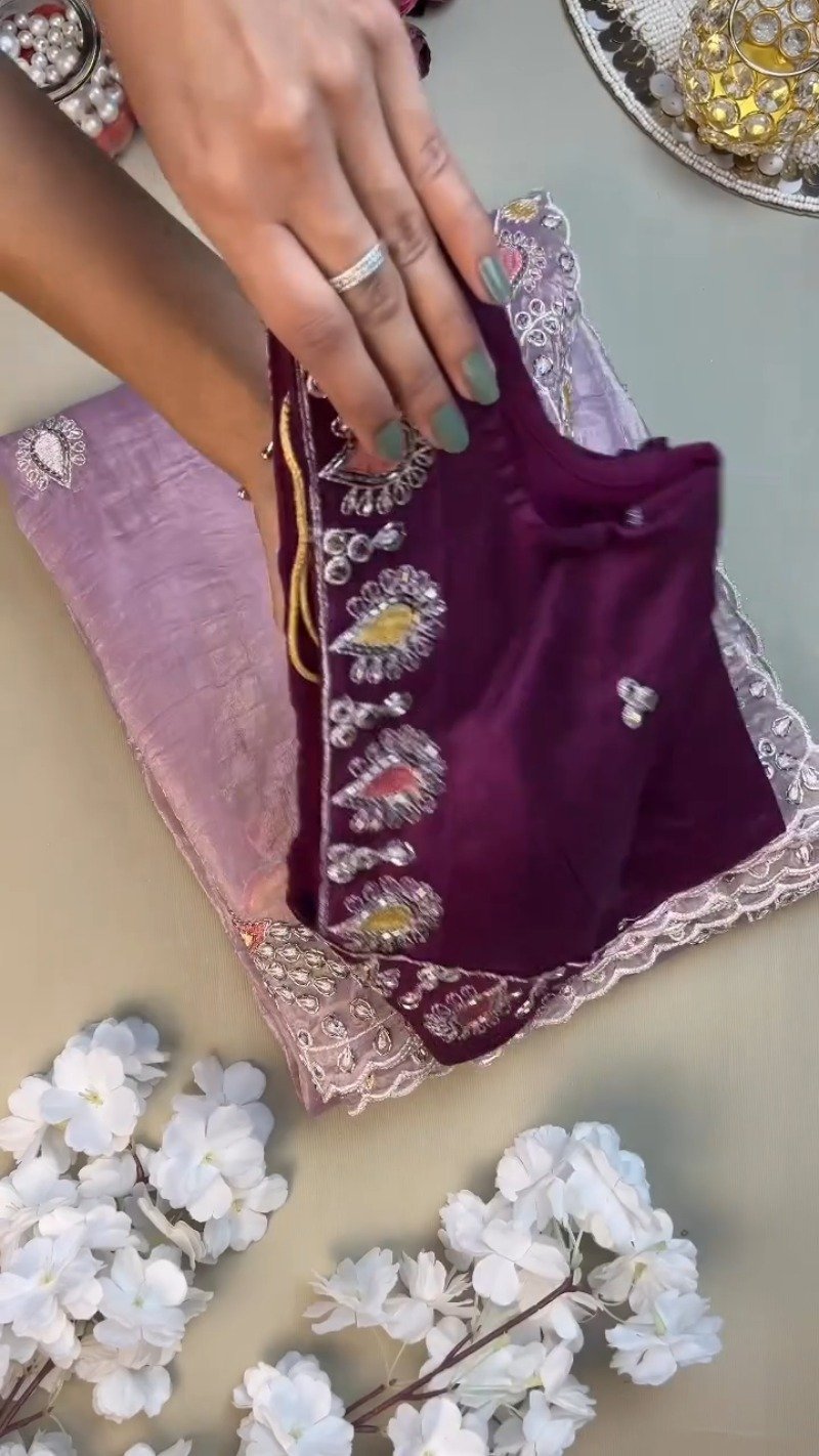 Lilac Organza Saree with Deep Plum Embroidered Blouse – Available in Lavender & Plum - Image 2