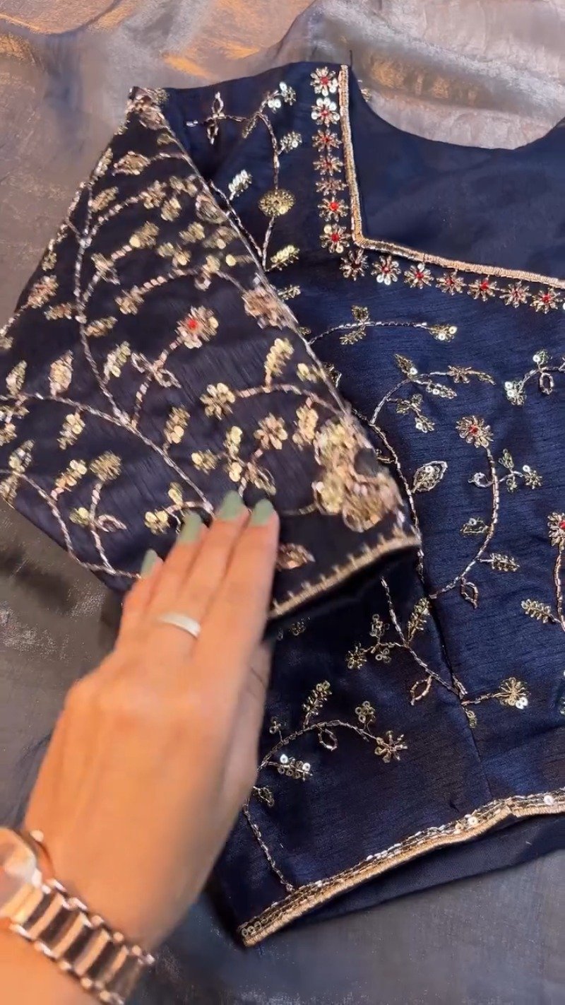 Midnight Navy Luxe Embroidered Silk Saree Set - Image 5