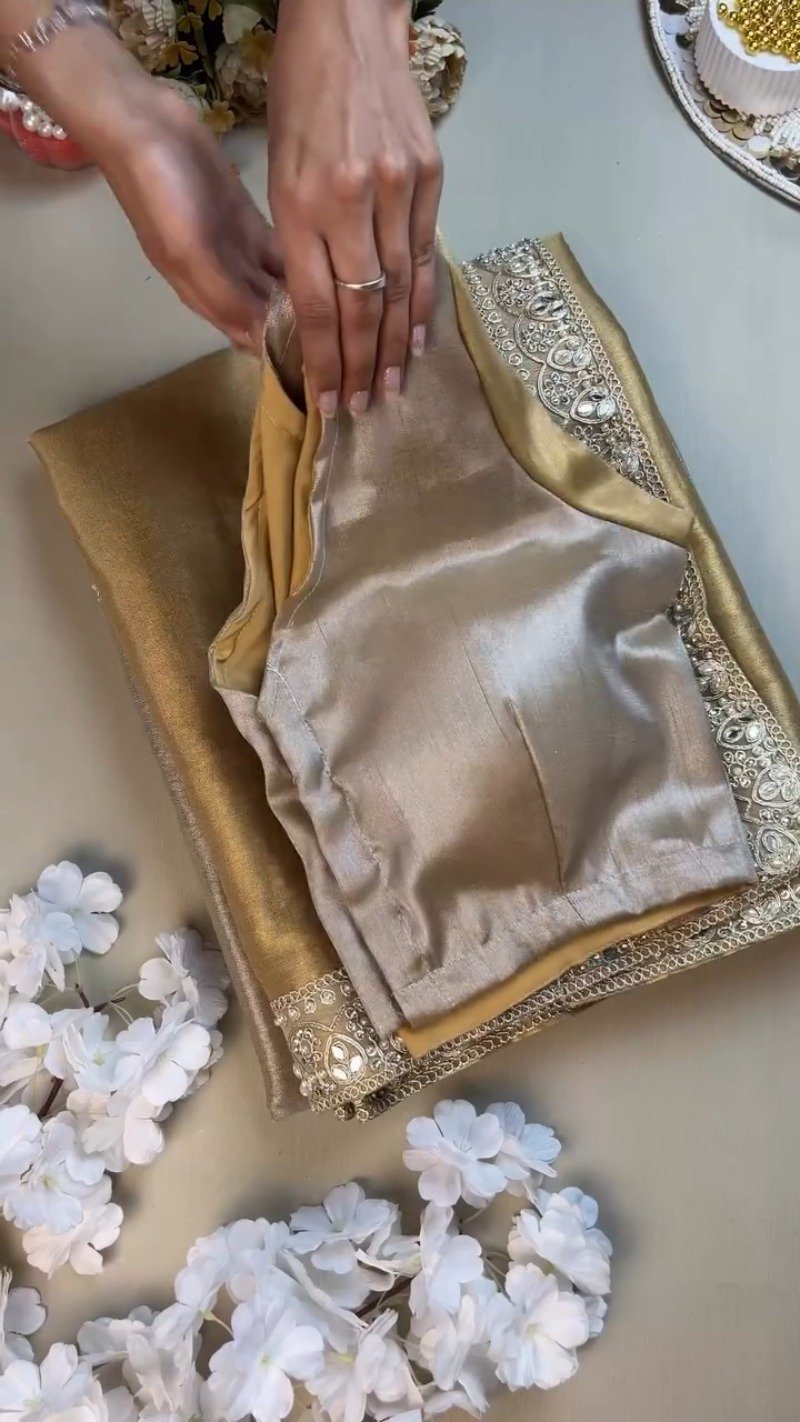Opulent Gilded Silk & Metallic Shimmer Ethnic Ensemble – Available in Gold & Silver-Gold - Image 2
