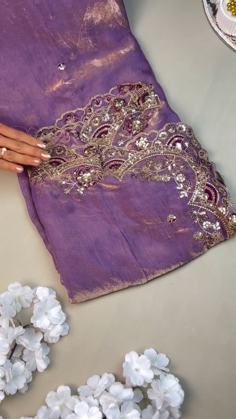 Regal Plum Hand-Embroidered Velvet Blouse & Saree Set - Image 4