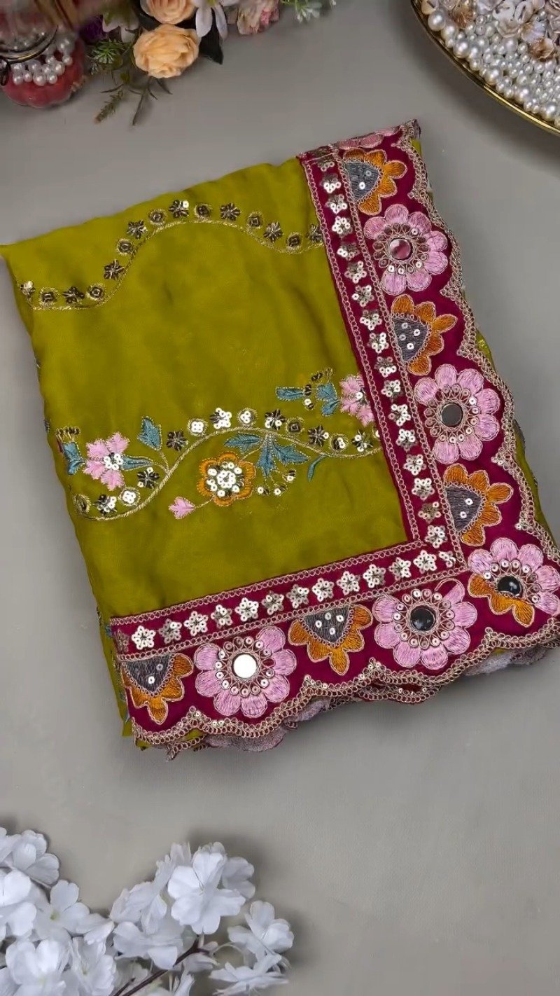 Olive & Fuchsia Embroidered Saree Ensemble – Available in Olive-Fuchsia & Blue-Fuchsia - Image 2