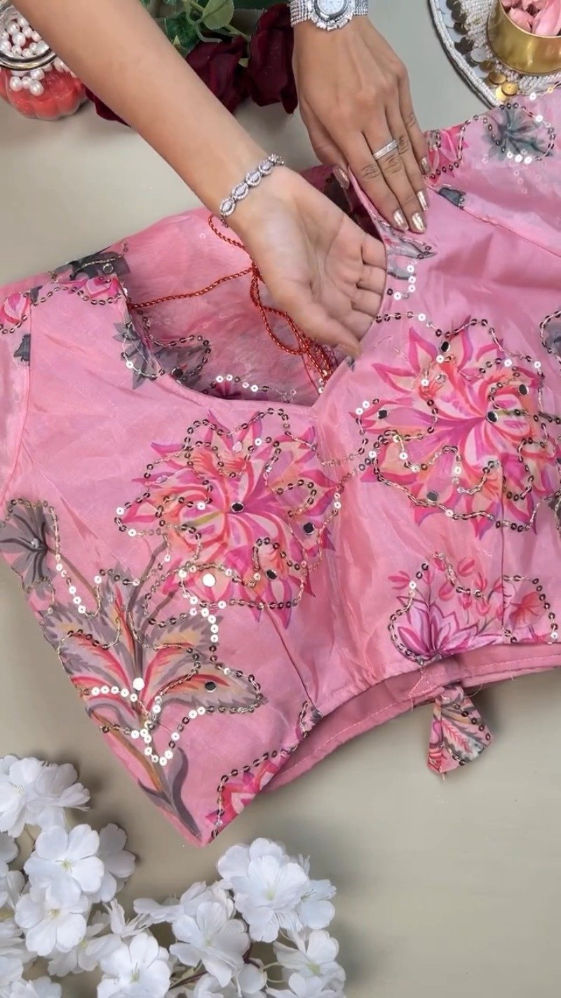 Enchanting Rose Pink Floral Sequin Mirror-Work Saree Set with Unstitched Blouse Piece - Image 2