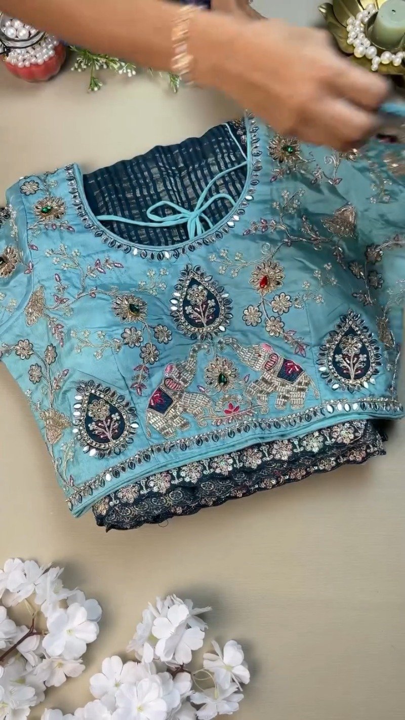 Royal Elephant Motif Embroidered Teal Blue Saree with Sky Blue Blouse – Single Colour Variant - Image 2