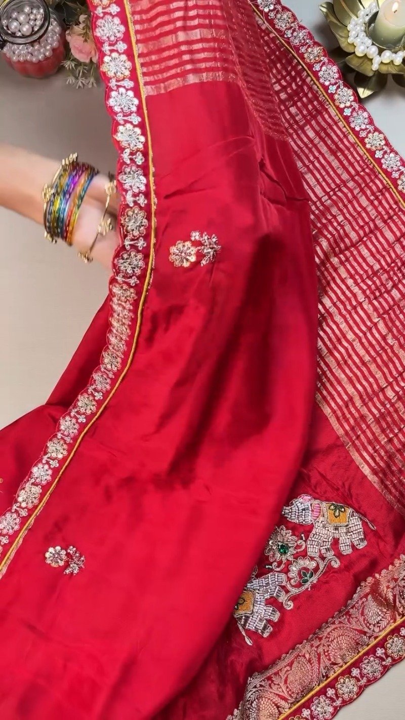 Regal Elephant Motif Handcrafted Saree with Contrast Blouse – Available in Crimson Red & Sun-Kissed Yellow - Image 4