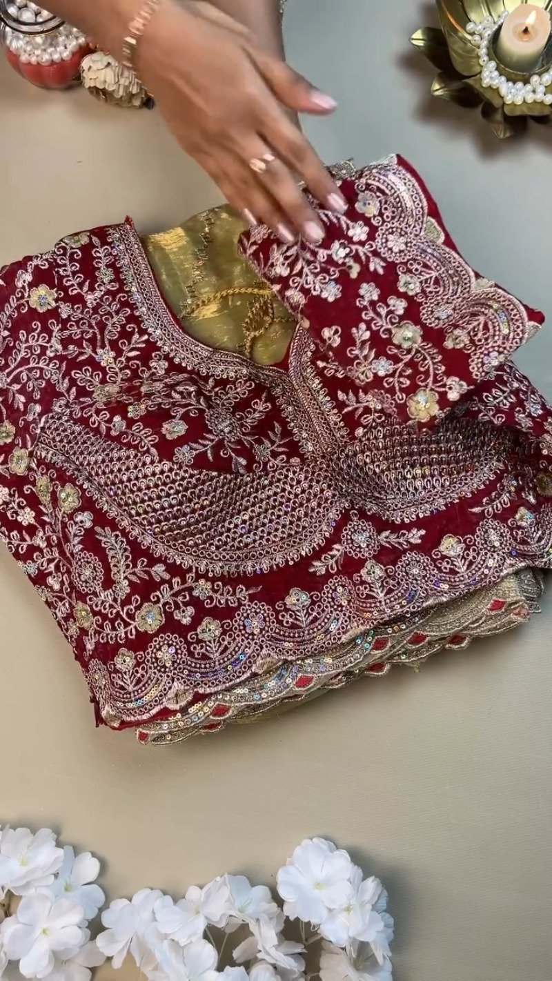 Royal Velvet & Shimmer Organza Ethnic Set with Intricate Sequins Embroidery - Image 2