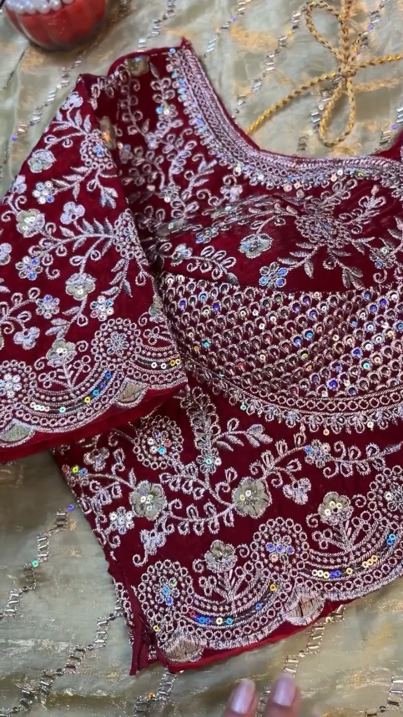 Royal Velvet & Shimmer Organza Ethnic Set with Intricate Sequins Embroidery - Image 4