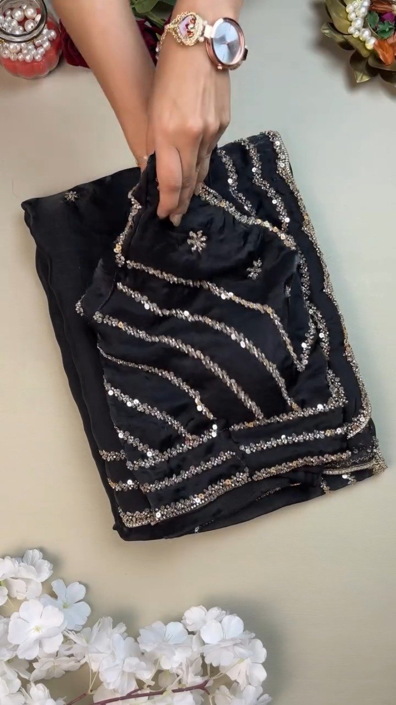 Midnight Radiance Embellished Saree and Blouse Set – Available in Black - Image 2