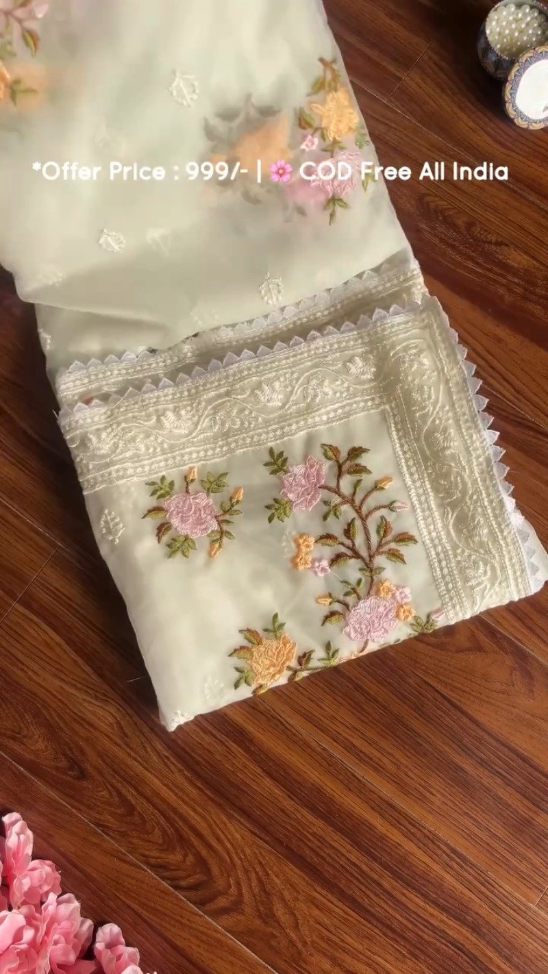 Elegant Floral Embroidered Organza Saree Set – Available in White & Light Green - Image 3