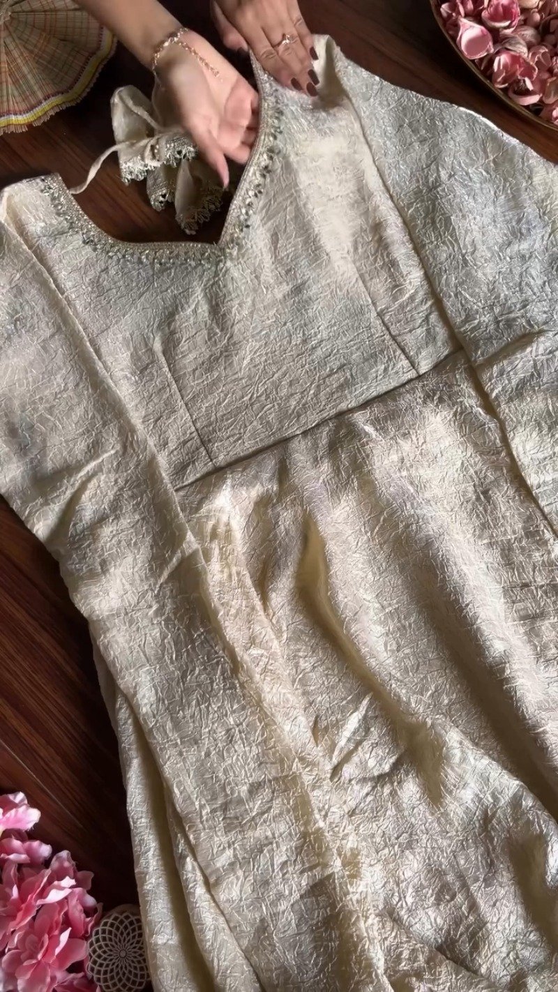 Ethereal Champagne Gold Crushed Silk Anarkali Suit Set – Available in Single Variant - Image 2